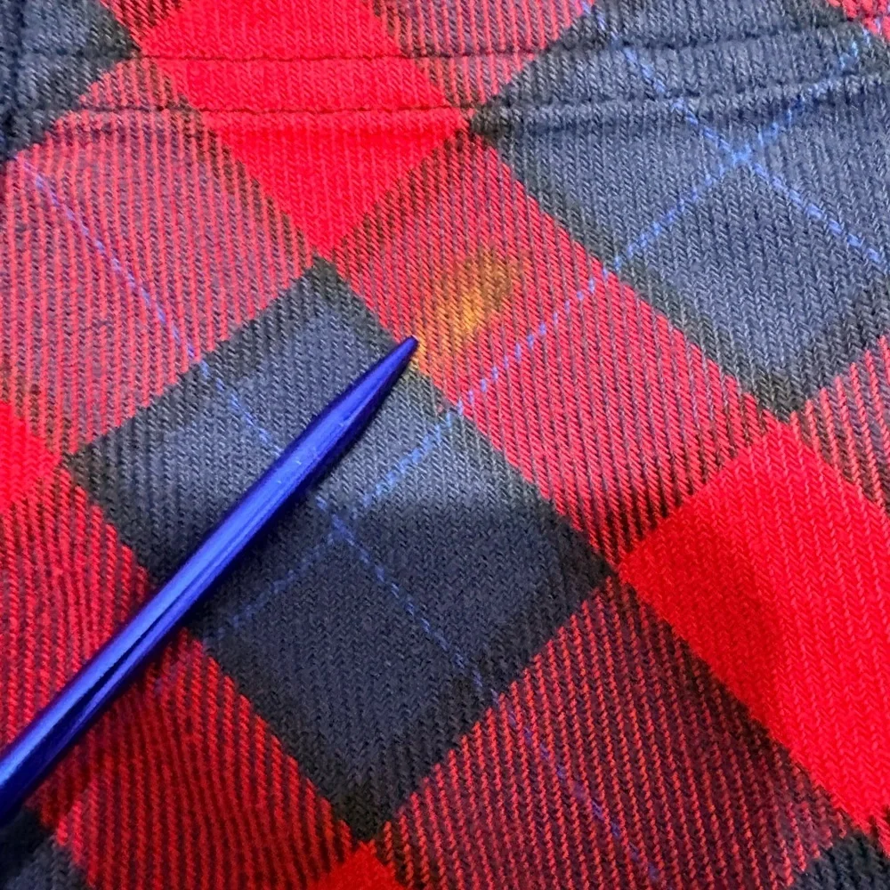 The North Face Reversible Red Blue Plaid Flannel Men's Puffer Shaket Lightweight